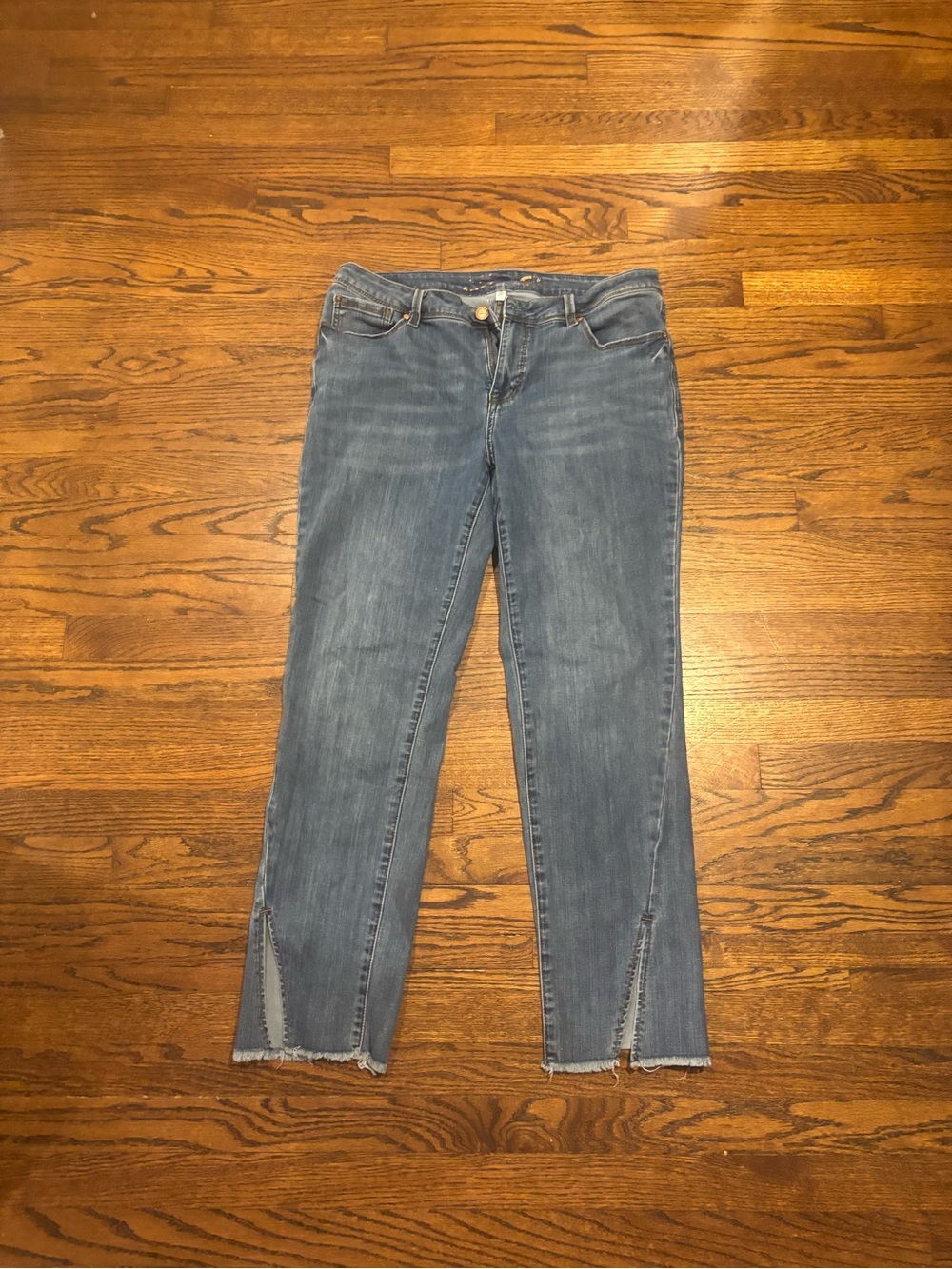 Seven7 Straight-Leg Jeans in Medium Blue with Split Hem